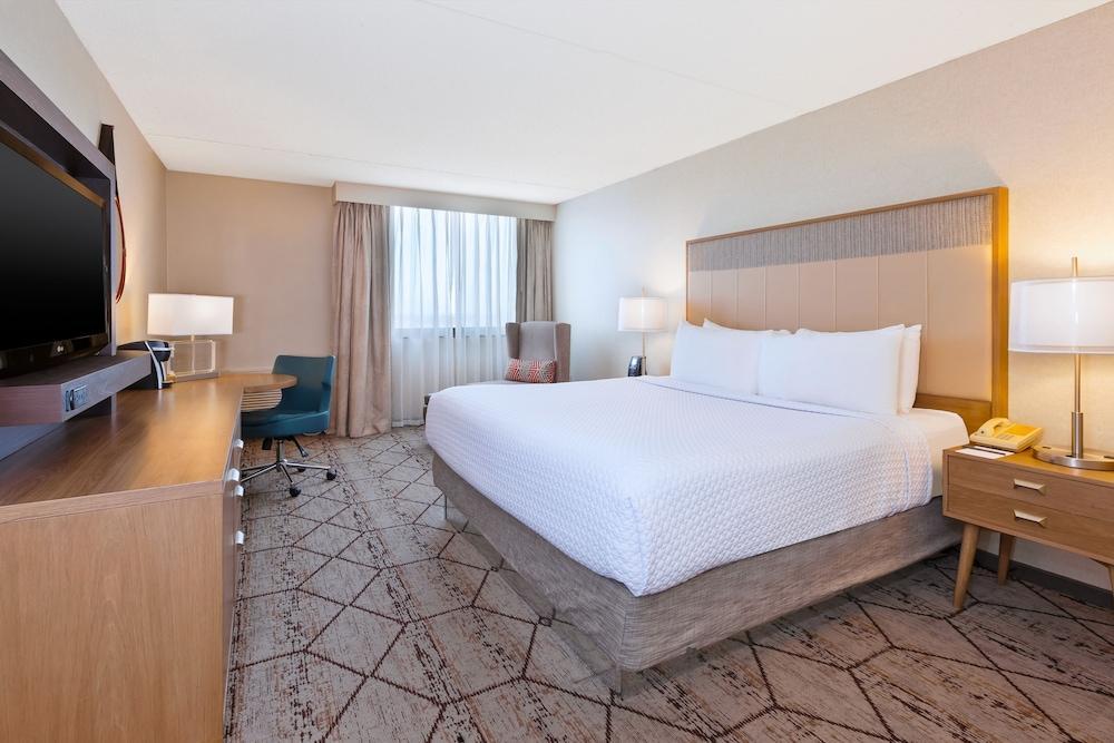 Crowne Plaza Columbus North - Worthington By Ihg Hotel Екстериор снимка
