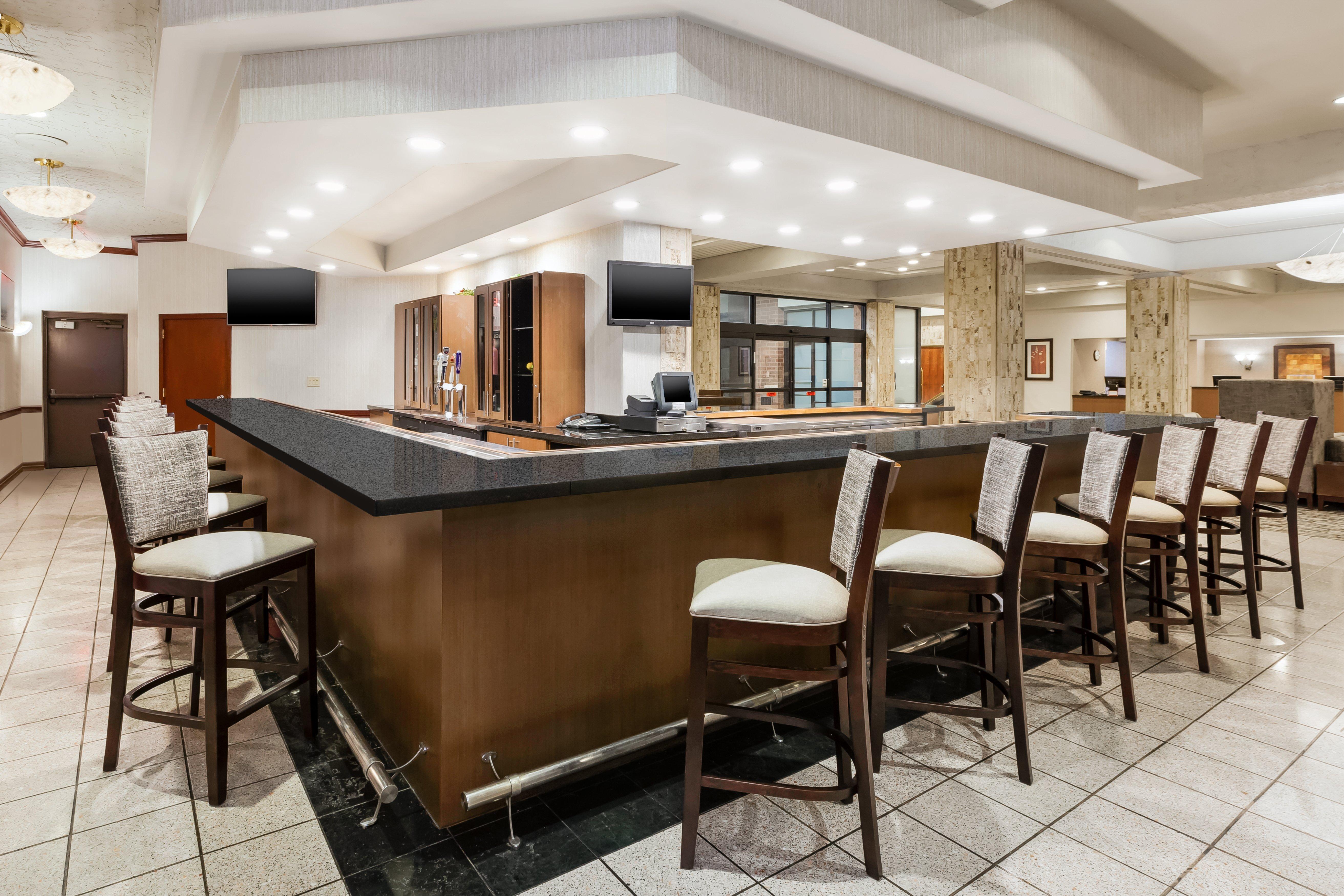 Crowne Plaza Columbus North - Worthington By Ihg Hotel Екстериор снимка